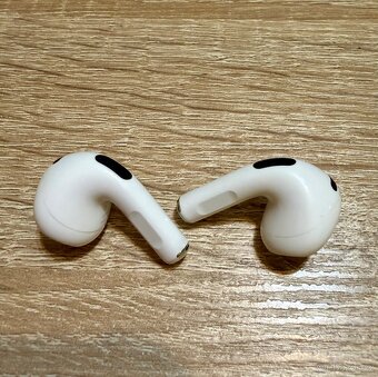 AirPods 3 - 4