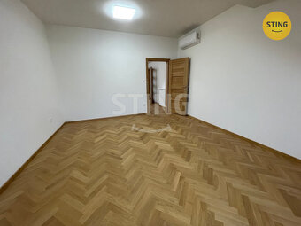 Pronájem nadstandartního bytu 3+1 v centru Českého T, 133696 - 4