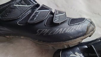 Specialized tretry velikost 39 - 4