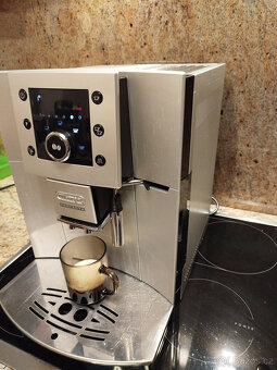 Kávovar DeLonghi ESAM 5400 PERFECTA - 4
