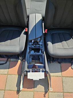 interiér BMW 5er touring G31 - 4