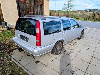 Volvo V70R - 4