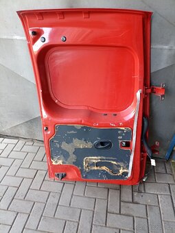 Levé zadní dveře Renault Kangoo. - 4