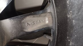 5x114,3 R18 Nissan originál - 4