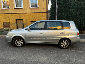 KIA CARENS - 4