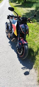 KTM 1290 Super Duke R - 4
