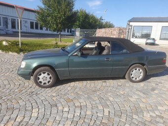 Mercedes Benz 124 Cabrio 220 E - 4