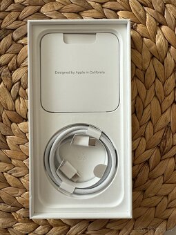 iPhone 15 Pro Max 256 GB white titan - 4