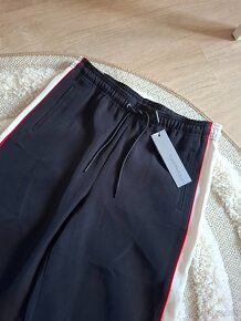 Černé kalhoty Calvin Klein - 4