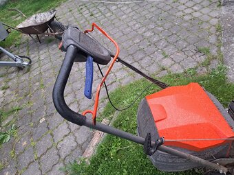 Sekačka Husqvarna LC 48VE - 4