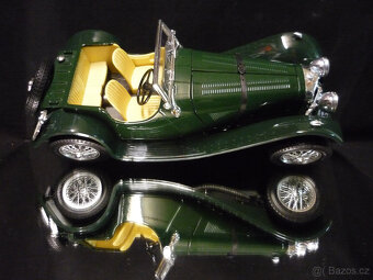 Jaguar SS100 1937 zelený Bburago 1/18 - 4