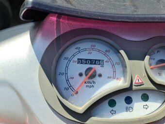 Skútr 50ccm - 4