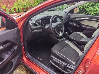 Lada Vesta SW Cross - 4