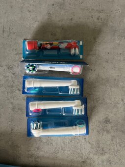 Oral-B náhradní hlavice 7x - 4