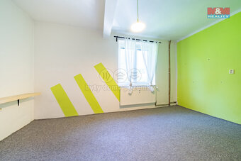 Prodej bytu 2+1, 62 m2 v Aši, ul. U Nádraží - 4