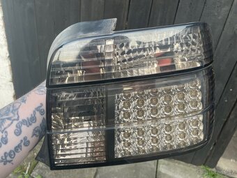 Zadní LED světla E36 compact - 4