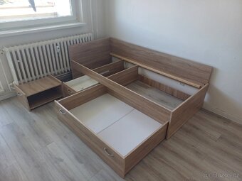 Postel 90x200 s roštem a matrací - 4