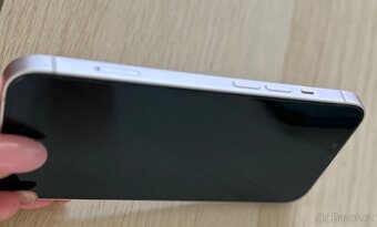 Apple iPhone 13 ruzovy 128 Gb - 4