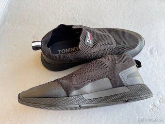 Tommy hilfiger Sneakersy Flexi Sock Runner EM0EM00664 Černá - 4