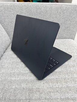 MacBook Air M4 13,6” Midnight 16GB/256GB 2025 - 4