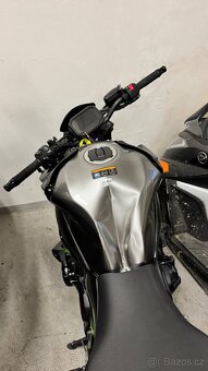 Kawasaki Z900 - po nehodě, vhodná na díly nebo renovaci - 4