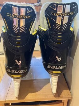 Hokejové brusle Bauer Supreme M4 vel.8 FIT 2 - 4