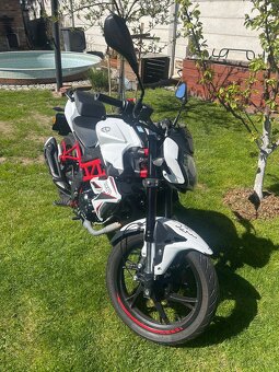 Benelli Bn 125 - 4