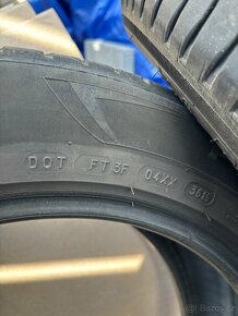 4x pneu Michelin 215/55/17 94w 4-5mm - 4