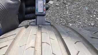 Letní pneu 215/55/17 Pirelli - 4