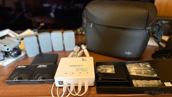 DJI Air 2s 4xbatt, kufr , prislusenstvi , 2x nabijecky - 4