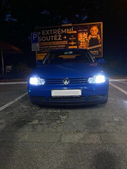 Golf IV 1.6 2000 - 4