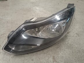 Přední světla Ford Focus MK3 2011-2015 - 4
