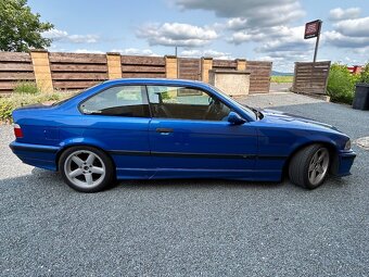 BMW e36 328i coupe - 4