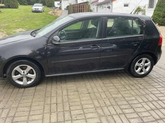 VW Golf V. 1.4. - 4