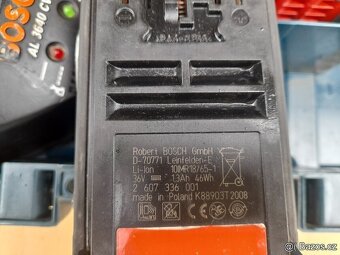 Aku vrtací kladivo Bosch GBH V-LI - 4