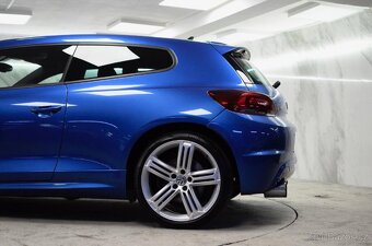 Volkswagen Scirocco R - 4