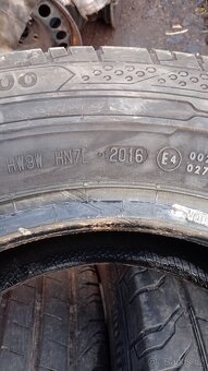 195/70 R15C - 4