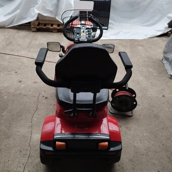 Skutr Sammy E 140/1 - 4