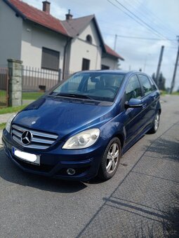 Mercedes-Benz B - 4