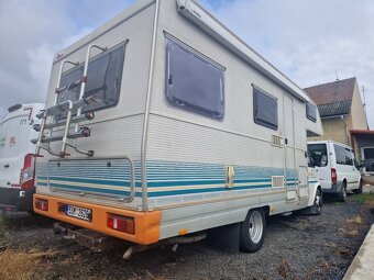 Ford Transit 2.5 td 74 kw - 6 míst. - klimatizace - tažné - - 4