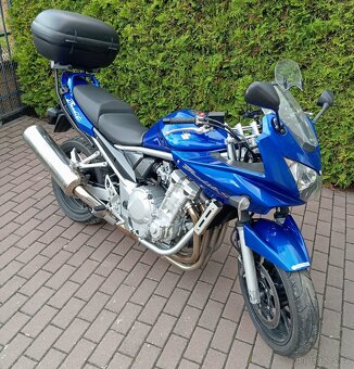 Suzuki GSF Bandit 650 S - 4