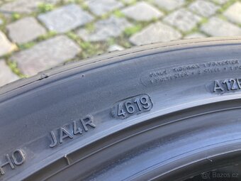 2ks zimních pneumatik DUNLOP 235/45R18 98V - 4