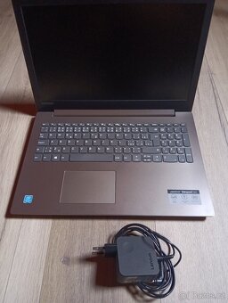 Notebooky - 4