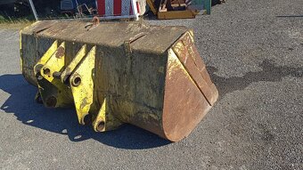 Lžíce na čelní nakladač - 4