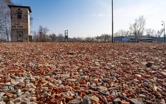 Pronájem komerčního pozemku (až 8000 m²) - 4