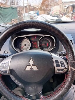 MITSUBISHI OUTLANDER 4X4 2.0TDI - 4