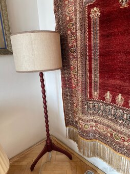 Starožitný nábytek - skleník, komoda, gauč - 4