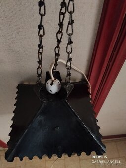 Černá lucernička - 4