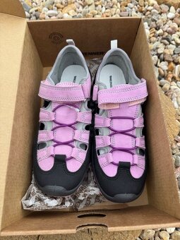 Kožené sandále vel 34 zn. Weinbrenner - 4