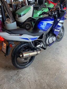 Suzuki GS500F - 4